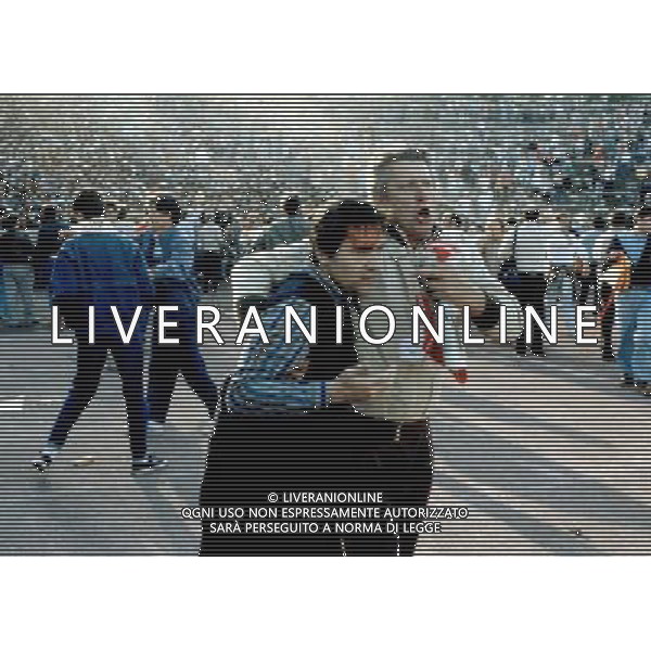 FINALE DI COPPA CAMPIONI JUVENTUS-LIVERPOOL A BRUXELLES STADIO HEYSEL 29/05/1985 NELLA FOTO LA TRAGEDIA CON TRENTANOVE VITTIME AGENZIA GIOVANNI LIVERANI-ALDO LIVERANI S A S