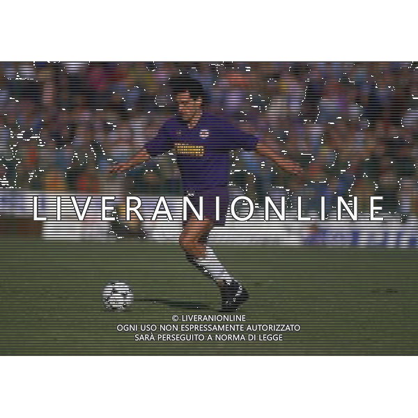 RETROSPETTIVA SERGIO BATTISTINI CALCIATORE NELLA FOTO SERGIO BATTISTINI CON LA MAGLIA DELLA FIORENTINA AG ALDO LIVERANI SAS