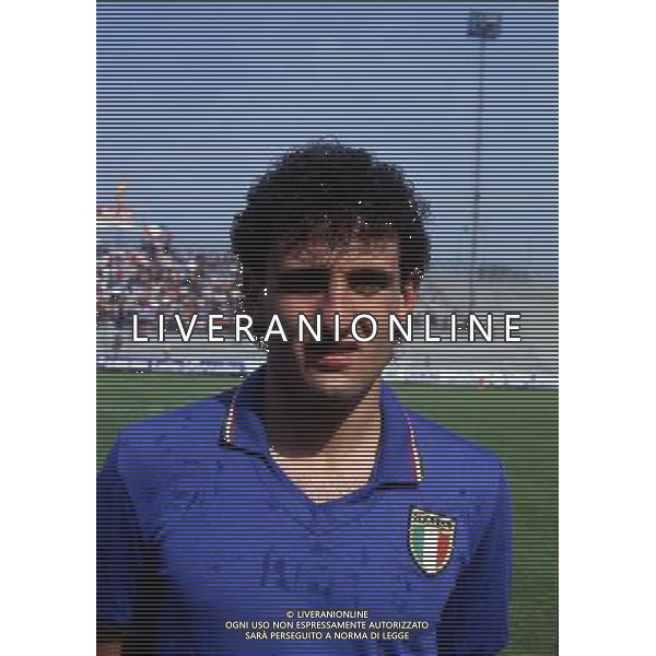 RETROSPETTIVA SERGIO BATTISTINI CALCIATORE NELLA FOTO SERGIO BATTISTINI CON LA MAGLIA DELLA NAZIONALE ITALIANA AG ALDO LIVERANI SAS