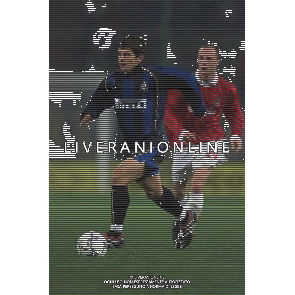 trieste 18/10/01 inter - wisla cracovia coppa uefa nella foto emre belozoglu foto aldo liverani