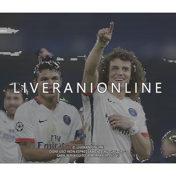 Paris Saint-Germain\'s David Luiz celebrates his side\'s 1-2 victory at full time Photographer Craig Mercer/CameraSport Football - UEFA Champions League Round of 16 Second Leg - Chelsea v Paris Saint-Germain - Wednesday 9th March 2016 - Stamford Bridge - London © CameraSport - 43 Linden Ave. Countesthorpe. Leicester. England. LE8 5PG - Tel: +44 (0) 116 277 4147 - admin@camerasport.com - www.camerasport.com AG ALDO LIVERANI SAS ONLY ITALY
