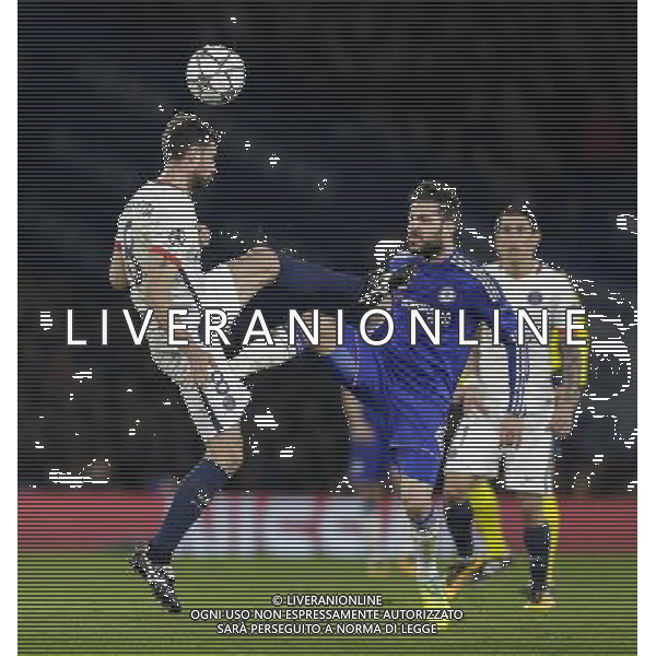 Paris Saint-Germain\'s Thiago Motta battles for possession with Chelsea\'s Cesc Fabregas Photographer Craig Mercer/CameraSport Football - UEFA Champions League Round of 16 Second Leg - Chelsea v Paris Saint-Germain - Wednesday 9th March 2016 - Stamford Bridge - London © CameraSport - 43 Linden Ave. Countesthorpe. Leicester. England. LE8 5PG - Tel: +44 (0) 116 277 4147 - admin@camerasport.com - www.camerasport.com AG ALDO LIVERANI SAS ONLY ITALY