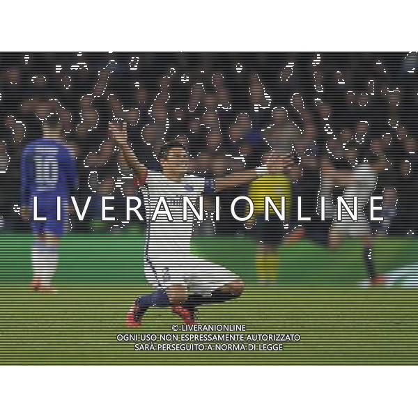 Paris Saint-Germain\'s Thiago Silva celebrates his sides second goal scored by Zlatan Ibrahimovic Photographer Ashley Western/CameraSport Football - UEFA Champions League Round of 16 Second Leg - Chelsea v Paris Saint-Germain - Wednesday 9th March 2016 - Stamford Bridge - London © CameraSport - 43 Linden Ave. Countesthorpe. Leicester. England. LE8 5PG - Tel: +44 (0) 116 277 4147 - admin@camerasport.com - www.camerasport.com AG ALDO LIVERANI SAS ONLY ITALY