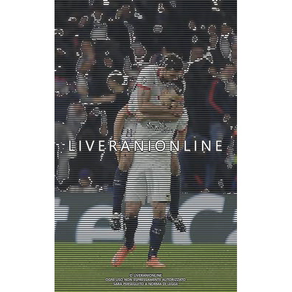 Paris Saint-Germain\'s Zlatan Ibrahimovic celebrates scoring the opening goal with Thiago Motta Photographer Ashley Western/CameraSport Football - UEFA Champions League Round of 16 Second Leg - Chelsea v Paris Saint-Germain - Wednesday 9th March 2016 - Stamford Bridge - London © CameraSport - 43 Linden Ave. Countesthorpe. Leicester. England. LE8 5PG - Tel: +44 (0) 116 277 4147 - admin@camerasport.com - www.camerasport.com AG ALDO LIVERANI SAS ONLY ITALY