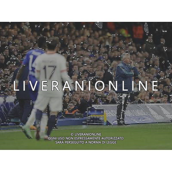 Chelsea manager Guus Hiddink looks on anxiously Photographer Ashley Western/CameraSport Football - UEFA Champions League Round of 16 Second Leg - Chelsea v Paris Saint-Germain - Wednesday 9th March 2016 - Stamford Bridge - London © CameraSport - 43 Linden Ave. Countesthorpe. Leicester. England. LE8 5PG - Tel: +44 (0) 116 277 4147 - admin@camerasport.com - www.camerasport.com AG ALDO LIVERANI SAS ONLY ITALY
