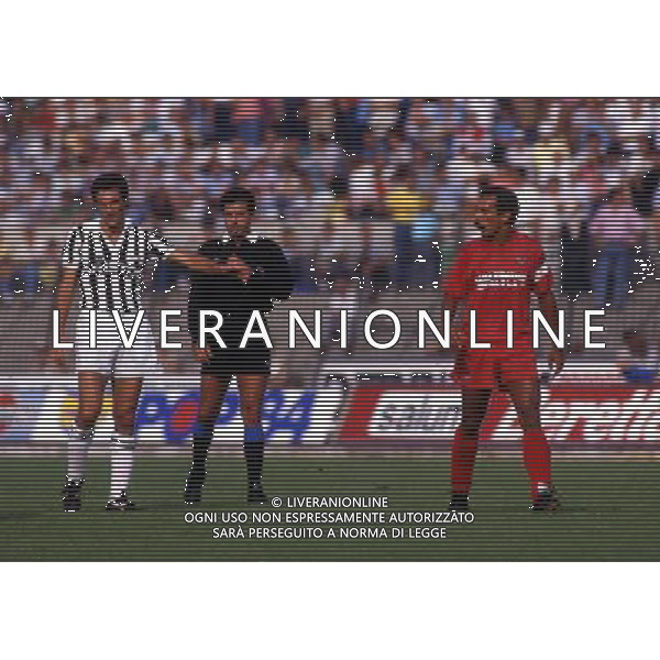 RETROSPETTIVA MARINO MAGRIN CALCIATORE NELLA FOTO MARINO MAGRIN CON LA MAGLIA DELLA JUVENTUS CON JUNIOR AG ALDO LIVERANI SAS