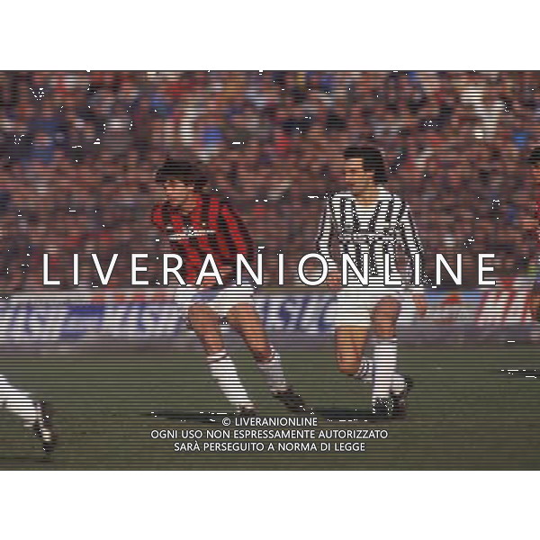 RETROSPETTIVA MARINO MAGRIN CALCIATORE NELLA FOTO MARINO MAGRIN CON LA MAGLIA DELLA JUVENTUS AG ALDO LIVERANI SAS