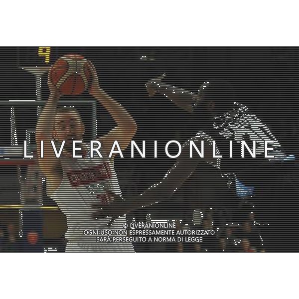 CAMPIONATO DI BASKET SERIE A, OPENJOBMETIS VARESE VS DOLOMITI ENERGIA TRENTINO, VARESE, 06-03-2016, NELLA FOTO:KUKSIKS RIHARD VS WRIGHT JULIAN AG ALDO LIVERANI SAS