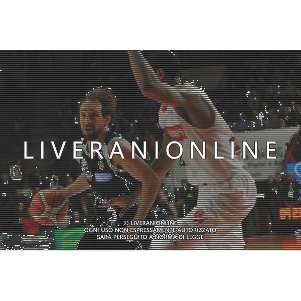 CAMPIONATO DI BASKET SERIE A, OPENJOBMETIS VARESE VS DOLOMITI ENERGIA TRENTINO, VARESE, 06-03-2016, NELLA FOTO:GIUSEPPE POETA AG ALDO LIVERANI SAS