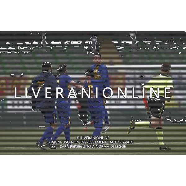 ROMAGNA CENTRO vs PARMA CALCIO 1913, Campionato di Calcio Serie D, Girone D, 13/03/2016, nella foto: GIORGINO, SOLLEVA LAURIA, PER FESTEGGIARE, ©Claudio Zamagni/AGENZIA ALDO LIVERANI S.A.S.