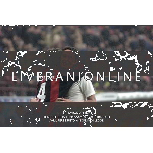 milan-perugia 13/11/2001 coppa italia nella foto esultanza inzaghi filippo e brocchi christian foto aldo liverani