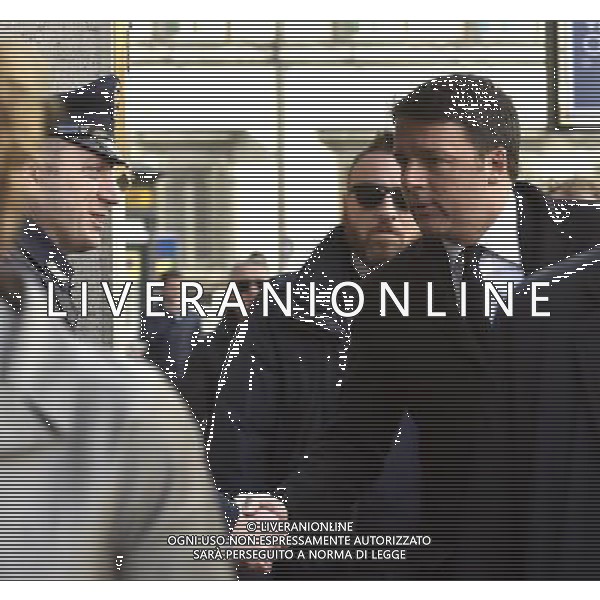 Matteo Renzi esce da Palazzo Chigi - Roma - 15.03.2016 / Ph Corradetti - Ag. Aldo Liverani Sas Â© Corradetti / AGENZIA ALDO LIVERANI SAS
