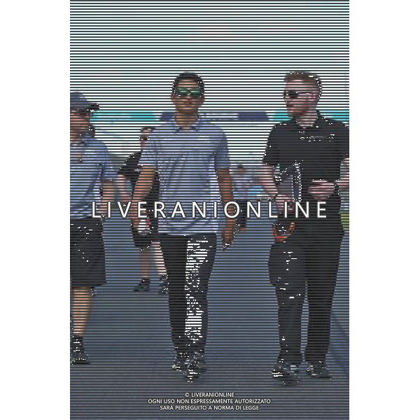 Rio Haryanto (IDN) Manor Racing walks the circuit with the team. 16.03.2016. Formula 1 World Championship, Rd 1, Australian Grand Prix, Albert Park, Melbourne, Australia, Preparation Day. AG ALDO LIVERANI SAS ONLY ITALY