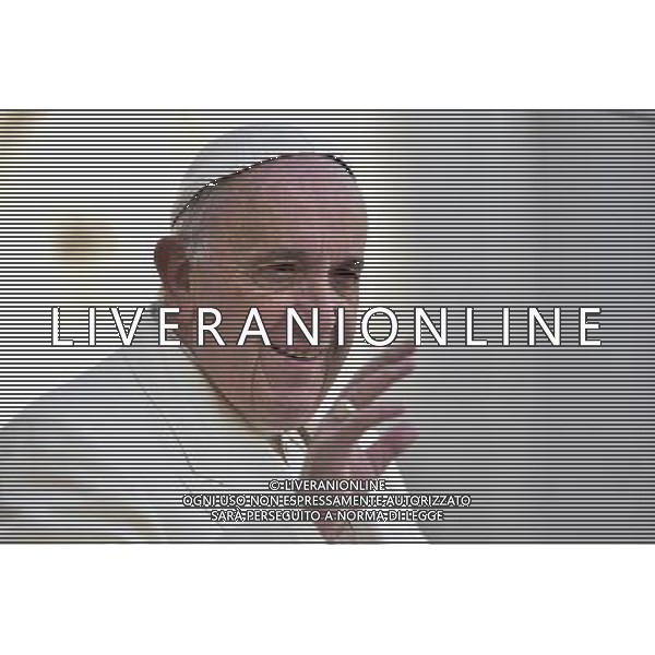 Vaticano Udienza Generale Piazza San Pietro - 16.03.2016 - nella foto: Papa Francesco / Ph. Corradetti - Ag. Aldo Liverani sas / AGENZIA ALDO LIVERANI SAS