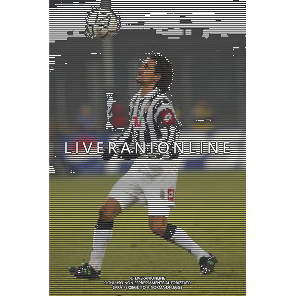 torino 09/01/02 coppa italia 2001/02 juventus - atalanta nella foto paramatti michele foto aldo liverani