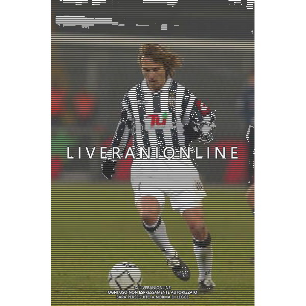 torino 09/01/02 coppa italia 2001/02 juventus - atalanta nella foto nedved pavel foto aldo liverani