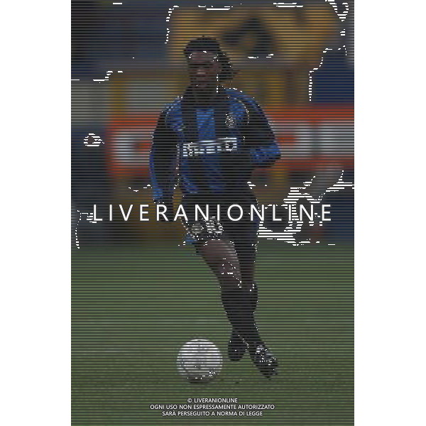inter-aek atene 21/02/02 nella foto seedorf clarence foto marco luzzani/ag aldo liveranii