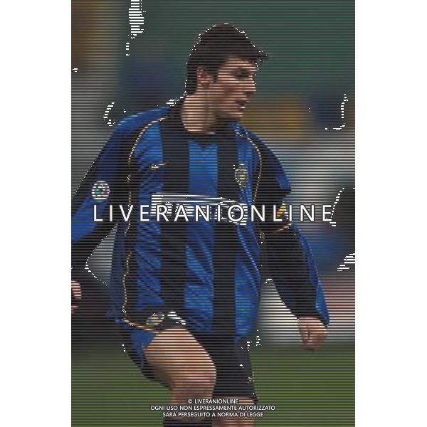 inter-aek atene 21/02/02 nella foto zanetti javier foto marco luzzani/ag aldo liverani