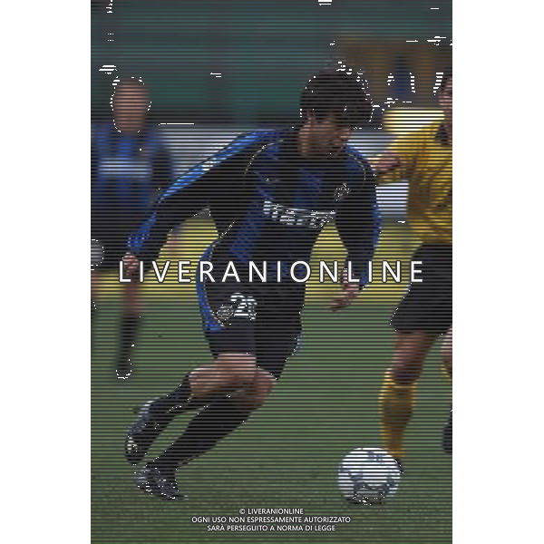 inter-aek atene 21/02/02 nella foto recoba alvaro foto marco luzzani/ag aldo liverani