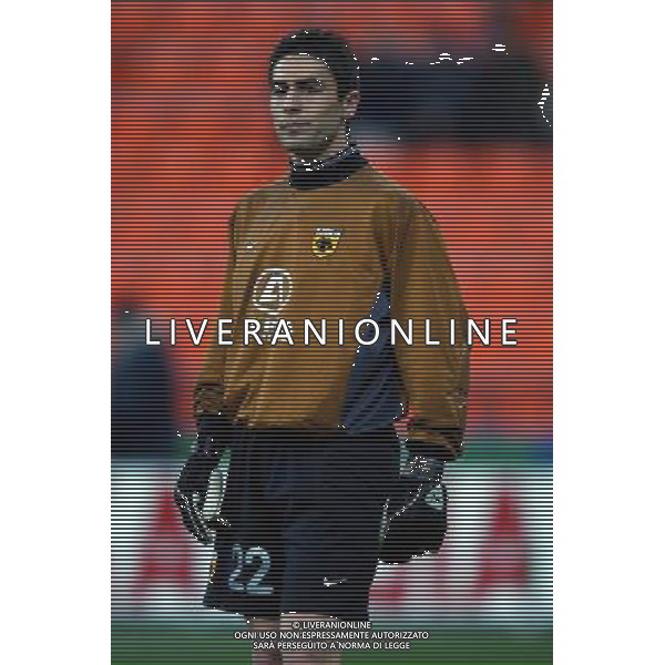 inter-aek atene 21/02/02 nella foto chiotis foto marco luzzani/ag aldo liverani