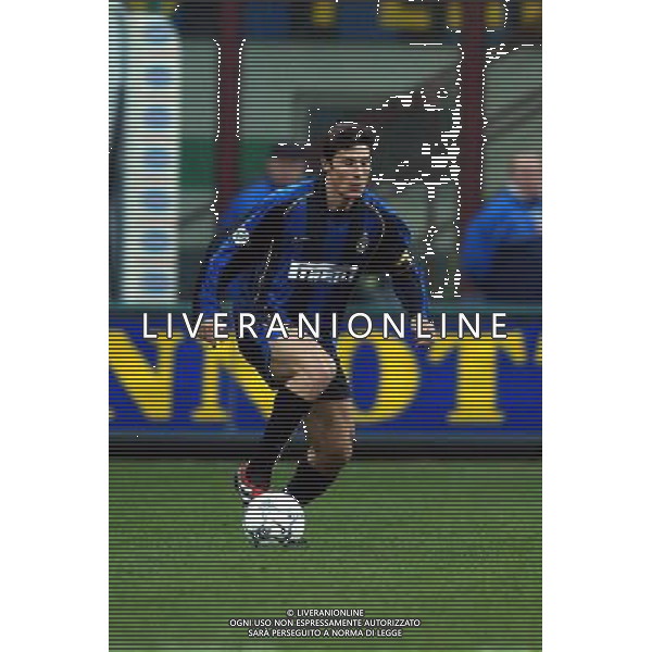 inter-aek atene 21/02/02 nella foto zanetti javier foto marco luzzani/ag aldo liverani