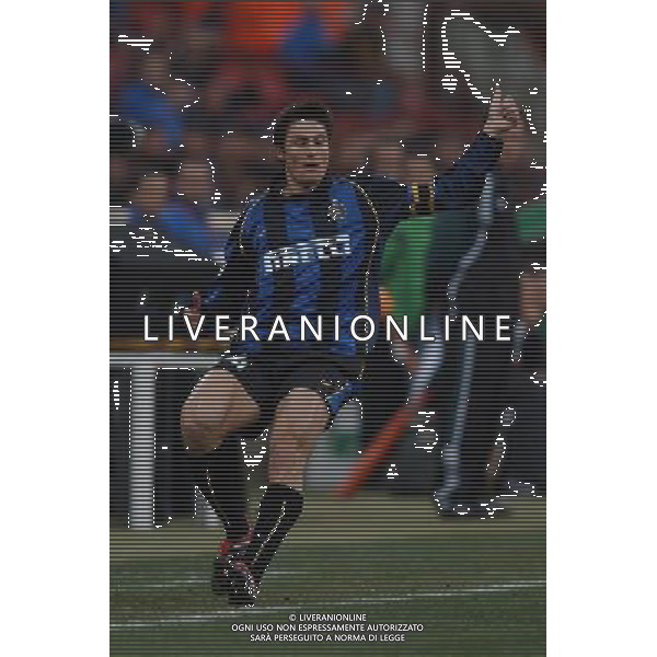 inter-aek atene 21/02/02 nella foto zanetti javier foto marco luzzani/ag aldo liverani
