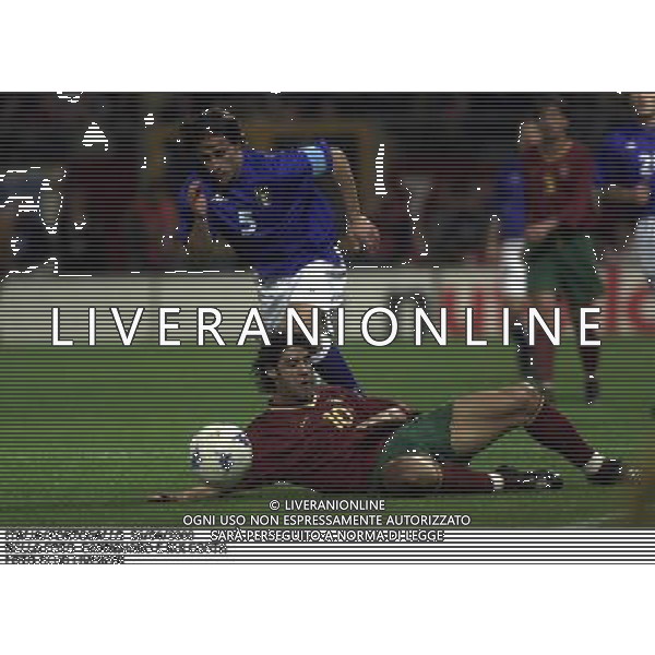 ITALIA/POTOGALLO 26/04/2000 NELLA FOTO FABIO CANNAVARO E RUI COSTA MANUEL FOTO ALDO LIVERANI