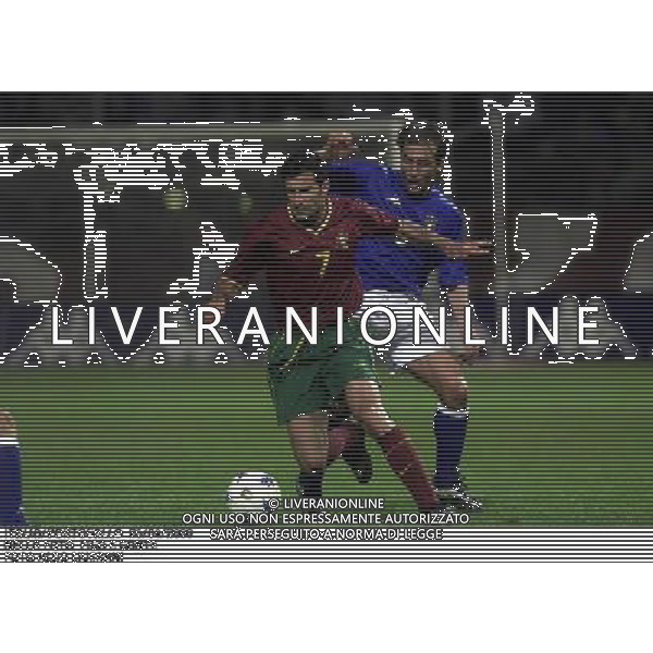 ITALIA/POTOGALLO 26/04/2000 NELLA FOTO FIGO LUIS E CONTE ANTONIO FOTO ALDO LIVERANI