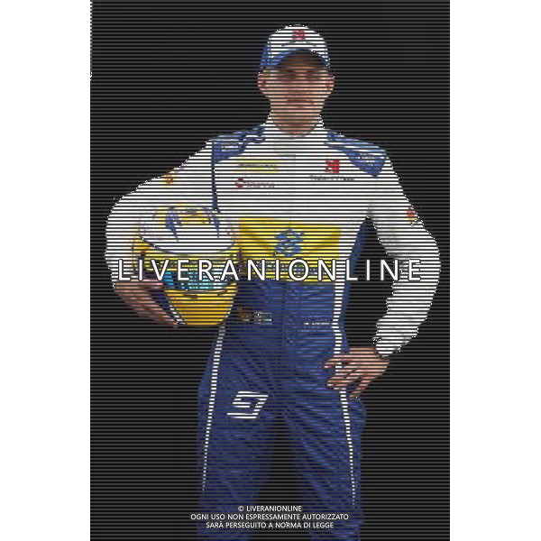 Marcus Ericsson (SWE) Sauber F1 Team. 17.03.2016. Formula 1 World Championship, Rd 1, Australian Grand Prix, Albert Park, Melbourne, Australia, Preparation Day. / AGENZIA ALDO LIVERANI SAS - ITALY ONLY EDITORIAL USE ONLY