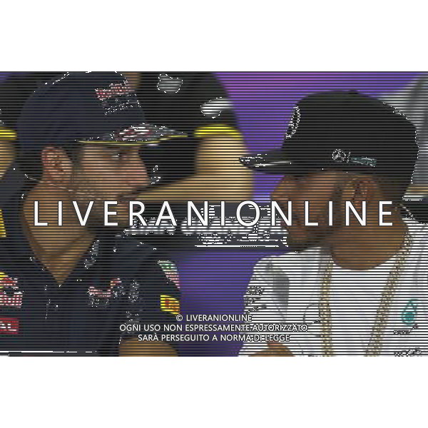 Daniel Ricciardo (AUS), Red Bull Racing and Lewis Hamilton (GBR), Mercedes AMG F1 Team 17.03.2016. Formula 1 World Championship, Rd 1, Australian Grand Prix, Albert Park, Melbourne, Australia, Preparation Day. / AGENZIA ALDO LIVERANI SAS - ITALY ONLY EDITORIAL USE ONLY