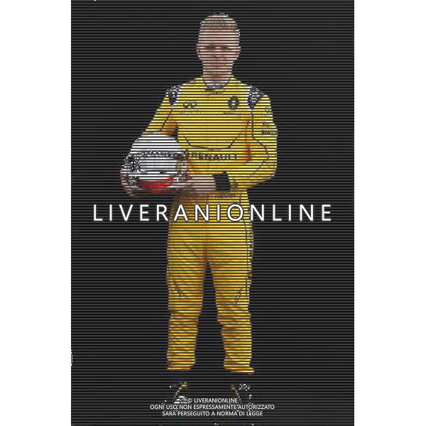 Kevin Magnussen (DEN) Renault Sport F1 Team. 17.03.2016. Formula 1 World Championship, Rd 1, Australian Grand Prix, Albert Park, Melbourne, Australia, Preparation Day. / AGENZIA ALDO LIVERANI SAS - ITALY ONLY EDITORIAL USE ONLY