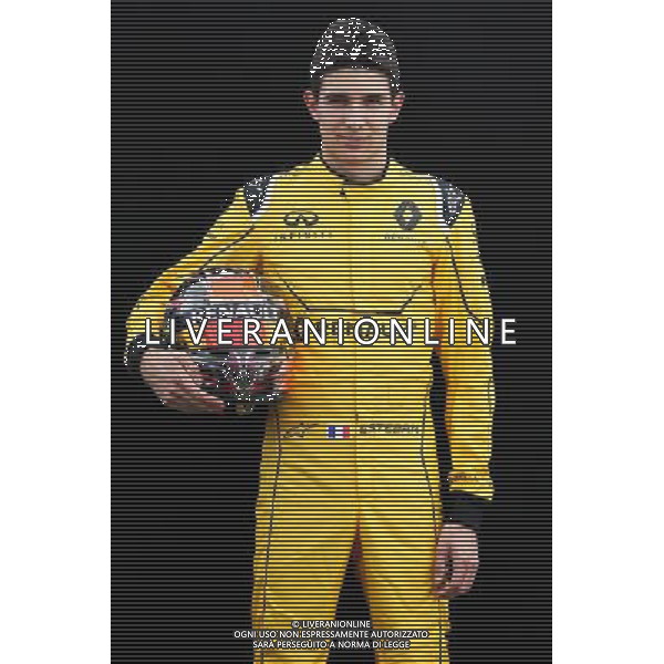 Esteban Ocon (FRA) Renault Sport F1 Team Test Driver. 17.03.2016. Formula 1 World Championship, Rd 1, Australian Grand Prix, Albert Park, Melbourne, Australia, Preparation Day. / AGENZIA ALDO LIVERANI SAS - ITALY ONLY EDITORIAL USE ONLY