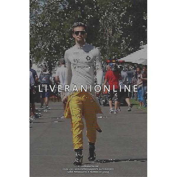 Jolyon Palmer (GBR) Renault Sport F1 Team. 17.03.2016. Formula 1 World Championship, Rd 1, Australian Grand Prix, Albert Park, Melbourne, Australia, Preparation Day. / AGENZIA ALDO LIVERANI SAS - ITALY ONLY EDITORIAL USE ONLY