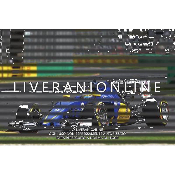 Marcus Ericsson (SWE) Sauber C35. 18.03.2016. Formula 1 World Championship, Rd 1, Australian Grand Prix, Albert Park, Melbourne, Australia, Practice Day. - www.xpbimages.com, EMail: requests@xpbimages.com - copy of publication required for printed pictures. Every used picture is fee-liable. © Copyright: Photo4 / XPB Images /Agenzia Aldo Liverani s.a.s./ONLY ITALY-EDITORIAL USE ONLY