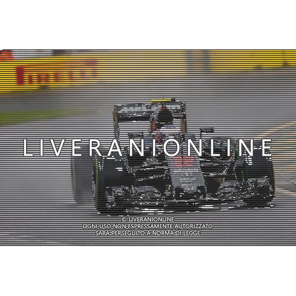 Jenson Button (GBR) McLaren MP4-31. 18.03.2016. Formula 1 World Championship, Rd 1, Australian Grand Prix, Albert Park, Melbourne, Australia, Practice Day. - www.xpbimages.com, EMail: requests@xpbimages.com - copy of publication required for printed pictures. Every used picture is fee-liable. © Copyright: Moore / XPB Images /Agenzia Aldo Liverani s.a.s./ONLY ITALY-EDITORIAL USE ONLY