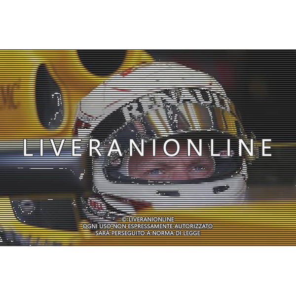 Kevin Magnussen (DEN) Renault Sport F1 Team RS16. 18.03.2016. Formula 1 World Championship, Rd 1, Australian Grand Prix, Albert Park, Melbourne, Australia, Practice Day. - www.xpbimages.com, EMail: requests@xpbimages.com - copy of publication required for printed pictures. Every used picture is fee-liable. © Copyright: Charniaux / XPB Images /Agenzia Aldo Liverani s.a.s./ONLY ITALY-EDITORIAL USE ONLY