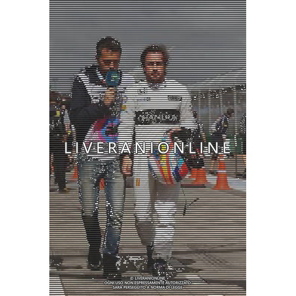 Fernando Alonso (ESP) McLaren. 19.03.2016. Formula 1 World Championship, Rd 1, Australian Grand Prix, Albert Park, Melbourne, Australia, Qualifying Day. - www.xpbimages.com, EMail: requests@xpbimages.com - copy of publication required for printed pictures. Every used picture is fee-liable. © Copyright: Batchelor / XPB Images /Agenzia Aldo Liverani s.a.s./ONLY ITALY-EDITORIAL USE ONLY