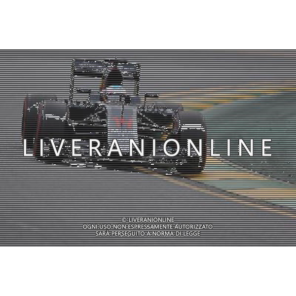 Fernando Alonso (ESP), McLaren Honda 19.03.2016. Formula 1 World Championship, Rd 1, Australian Grand Prix, Albert Park, Melbourne, Australia, Qualifying Day. - www.xpbimages.com, EMail: requests@xpbimages.com - copy of publication required for printed pictures. Every used picture is fee-liable. © Copyright: Charniaux / XPB Images /Agenzia Aldo Liverani s.a.s./ONLY ITALY-EDITORIAL USE ONLY