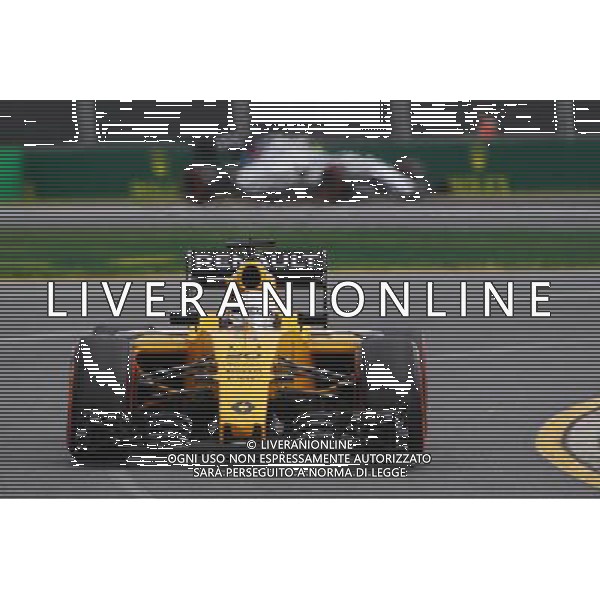 Kevin Magnussen (DEN) Renault Sport F1 Team RS16. 19.03.2016. Formula 1 World Championship, Rd 1, Australian Grand Prix, Albert Park, Melbourne, Australia, Qualifying Day. - www.xpbimages.com, EMail: requests@xpbimages.com - copy of publication required for printed pictures. Every used picture is fee-liable. © Copyright: Photo4 / XPB Images /Agenzia Aldo Liverani s.a.s./ONLY ITALY-EDITORIAL USE ONLY