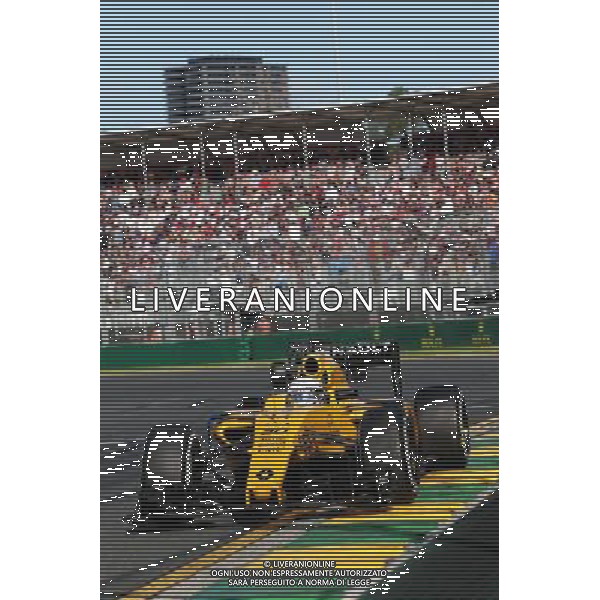 Kevin Magnussen (DEN) Renault Sport F1 Team RS16. 20.03.2016. Formula 1 World Championship, Rd 1, Australian Grand Prix, Albert Park, Melbourne, Australia, Race Day. / AGENZIA ALDO LIVERANI SAS - ITALY ONLY EDITORIAL USE ONLY