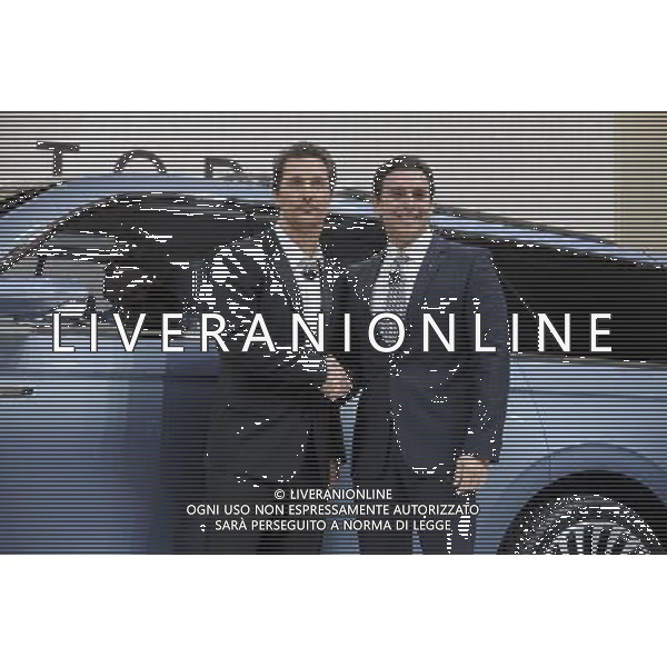 Matthew McConaughey und Mark Fields auf der 116. New York International Auto Show im Javits Convention Center. New York, 23.03.2016 NOWY JORK TARGI MOTORYZACYJNE W NOWYM JORKU FOT. FUTURE IMAGE/NEWSPIX.PL POLAND, UK AND GERMANY OUT !!! --- Newspix.pl/ Agenzia Aldo Liverani Sas - ITALY ONLY EDITORIAL USE ONLY