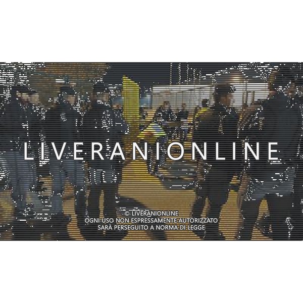 Amichevole Udine - 24.03.2016 Italia-Spagna Nella Foto: La coda di tifosi che si e\' formata per i controlli delle borse e zaini da parte degli steward e polizia con il metaldetector anche per i bambini /Ph.Vitez-Ag. Aldo Liverani