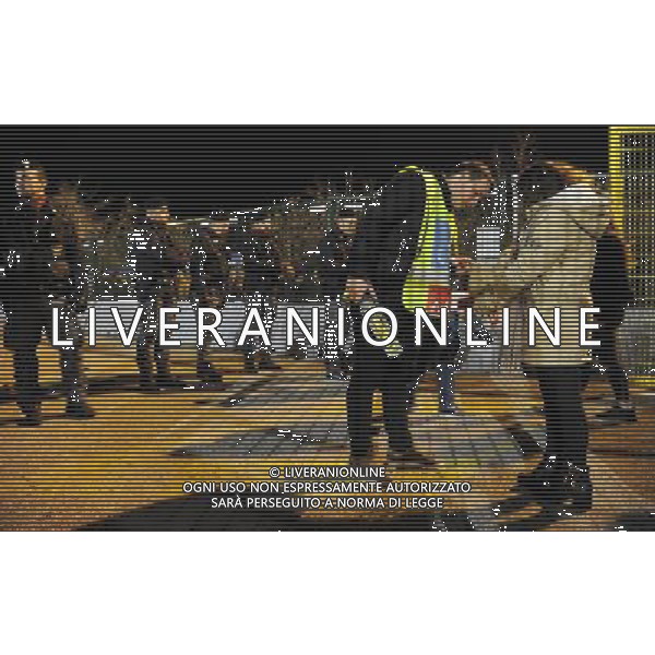 Amichevole Udine - 24.03.2016 Italia-Spagna Nella Foto: La coda di tifosi che si e\' formata per i controlli delle borse e zaini da parte degli steward e polizia con il metaldetector /Ph.Vitez-Ag. Aldo Liverani