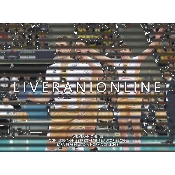 2016.03.24 LODZ ATLAS ARENA CEV DenizBank VOLLEYBALL CHAMPIONS LEAGUE MECZ SIATKOWKA LIGA MISTRZOW SKRA BELCHATOW vs ZENIT KAZAN N/Z KAROL KLOS \' FACUNDO CONTE FOTO: ARTUR KRASZEWSKI APPA/NEWSPIX.PL --- Newspix.pl AG ALDO LIVERANI SAS ONLY ITALY *** Local Caption *** www.newspix.pl mail us: info@newspix.pl call us: 0048 022 23 22 222 --- Polish Picture Agency by Ringier Axel Springer Poland