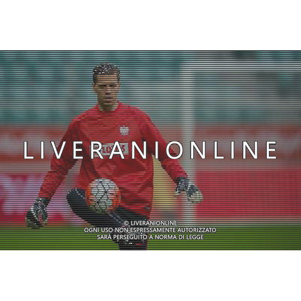 Polska Wroclaw 25.03.2016 Pilka nozna trening reprezentacji Polski przed jutrzejszym towarzyskim meczem Polska - Finlandia Nz Wojciech Szczesny Fot. Sebastian Borowski / Newspix.pl Football Polish national team training tomorrows friendly match Poland - Finland /Agenzia Aldo Liverani s.a.s./ONLY ITALY-EDITORIAL USE ONLY