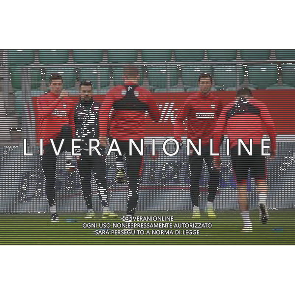 25.03.2016 WROCLAW PILKA NOZNA (FOOTBALL) , KONFERENCJA PRASOWA ITRENING REPREZENTACJI POLSKI PRZED MECZEM TOWARZYSKIM Z FINLANDIA (POLISH NATIONAL FOOTBALL TEAM PRACTISE BEFORE FRIENDLY GAME WITH FINLAND) NZ (L) ROBERT LEWANDOWSKI , (P) GRZEGORZ KRYCHOWIAK FOTO JAKUB PIASECKI / CYFRASPORT/NEWSPIX.PL --- Newspix.pl /Agenzia Aldo Liverani s.a.s./ONLY ITALY-EDITORIAL USE ONLY
