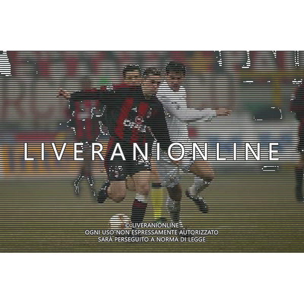 Milan-Lazio 10/01/2002 Coppa Italia gara di andata nella foto contra cosmin /stankovic dejan foto Aldo Liverani/farabolafoto