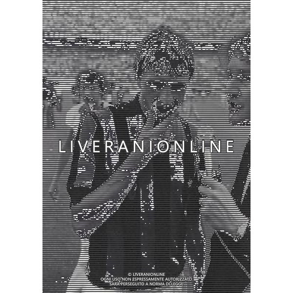 Hendrik Johannes Cruijff, detto Johan Cruyff, calciatore e allenatore di calcio olandese e dirigente sportivo - Retrospettiva nella foto con la maglia del Milan nella gara amichevole del 16.06.1981a San Siro - Milan vs Feyenoord 0-0 (Mundialito per Club), intervistato da Bruno Longhi © AGENZIA ALDO LIVERANI SAS - ITALY ONLY