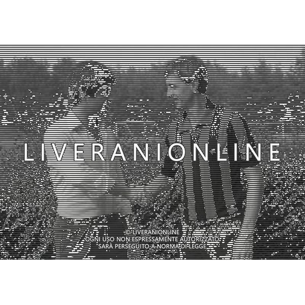 Hendrik Johannes Cruijff, detto Johan Cruyff, calciatore e allenatore di calcio olandese e dirigente sportivo - Retrospettiva nella foto in maglia del Milan con Gianni Rivera a Milanello nel 1981 ( alla presentazione Mundialito per Club ) © AGENZIA ALDO LIVERANI SAS - ITALY ONLY