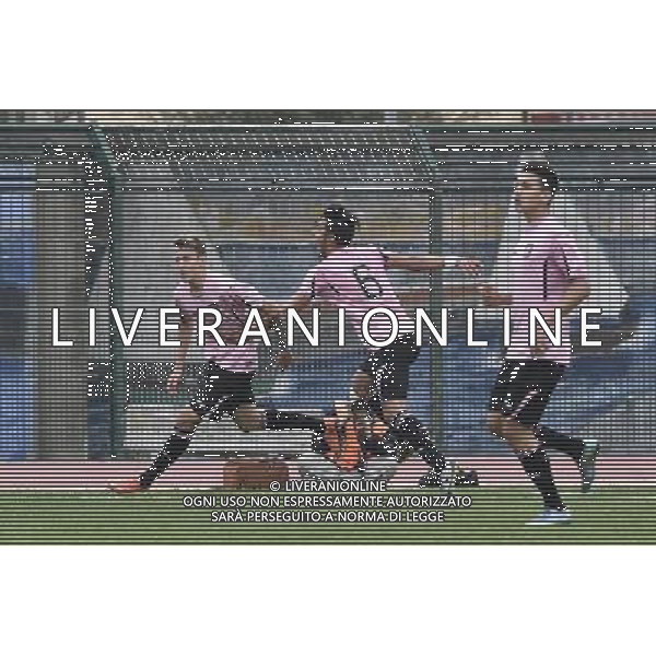 68 Torneo di Viareggio Finale Viareggio - 30.03.2016 - Stadio dei Pini - Juventus vs Palermo - nella foto: l\'esultanza di Antonino La Gumina dopo il gol del 1 a 1 /Ph. Corradetti - Ag. Aldo Liverani Sas Â© / AGENZIA ALDO LIVERANI SAS